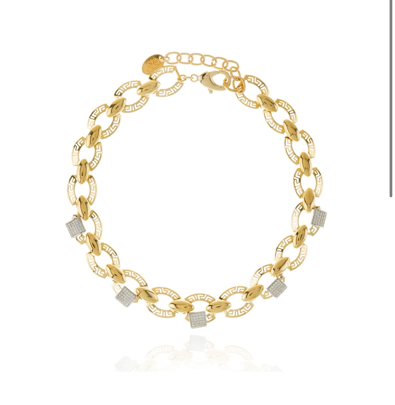 Arona Necklace