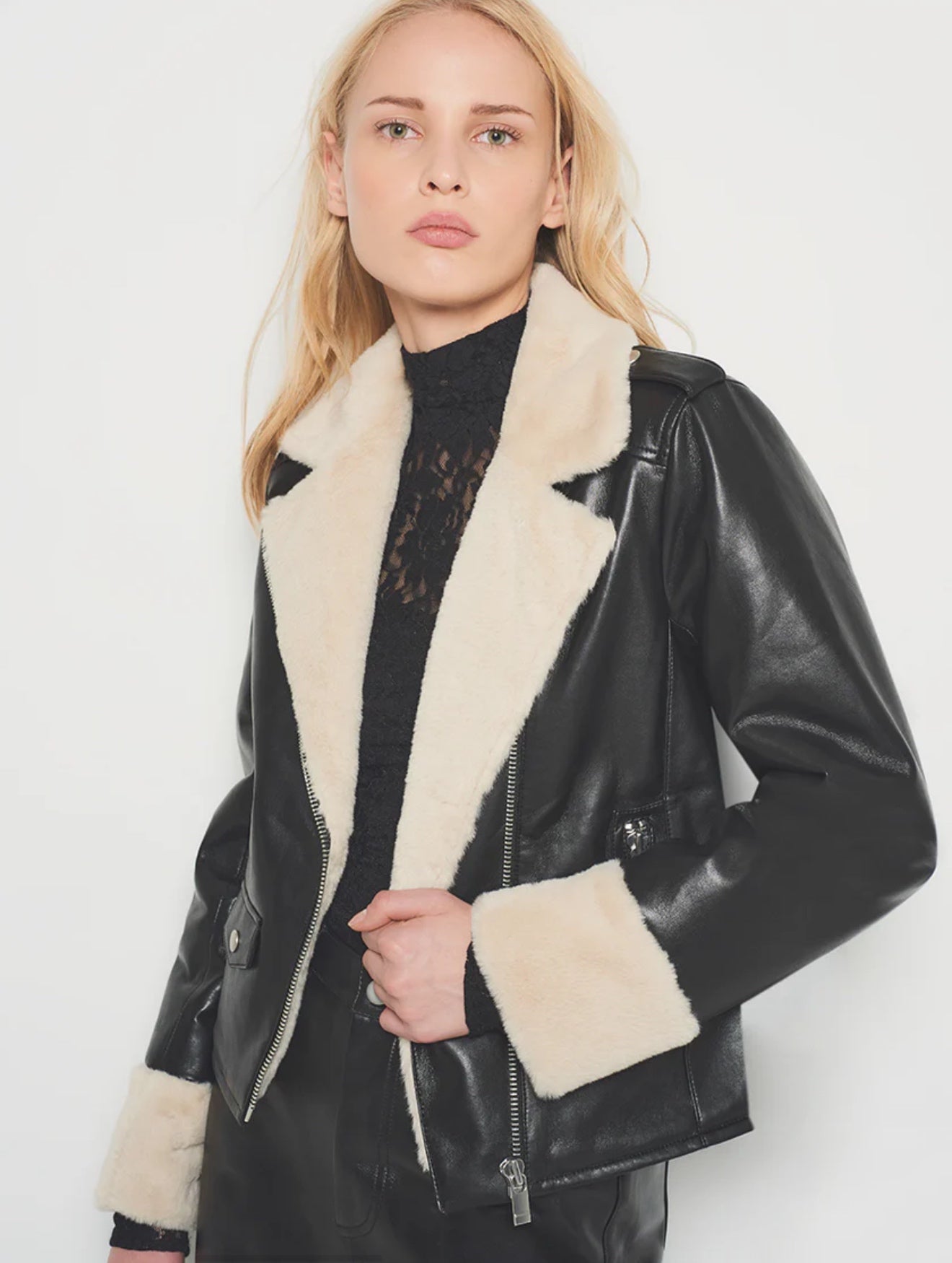 Sydney Recycled Leather