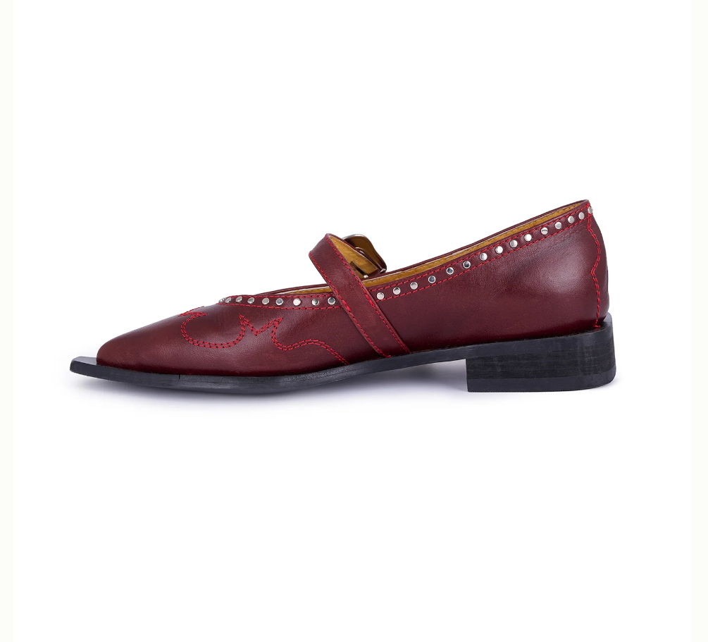 Jornada Flats Burgundy