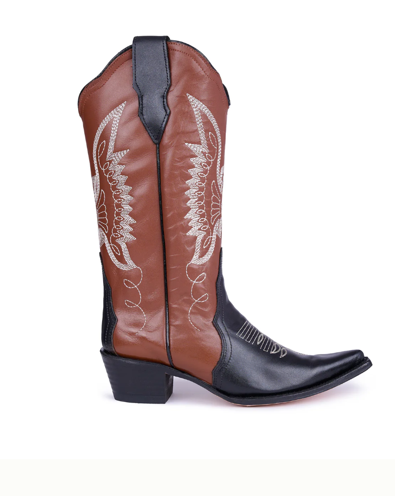 Jornada Boots Black and Brown Duo