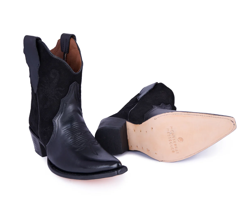 Jornada Pony Black Ankle Boots