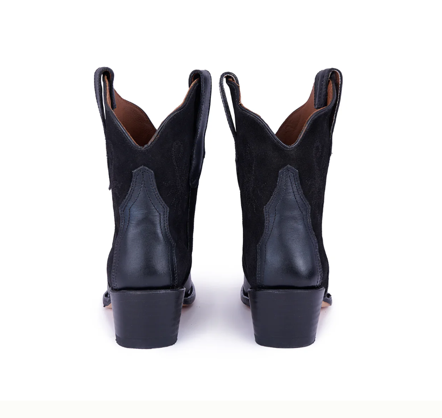 Jornada Pony Black Ankle Boots