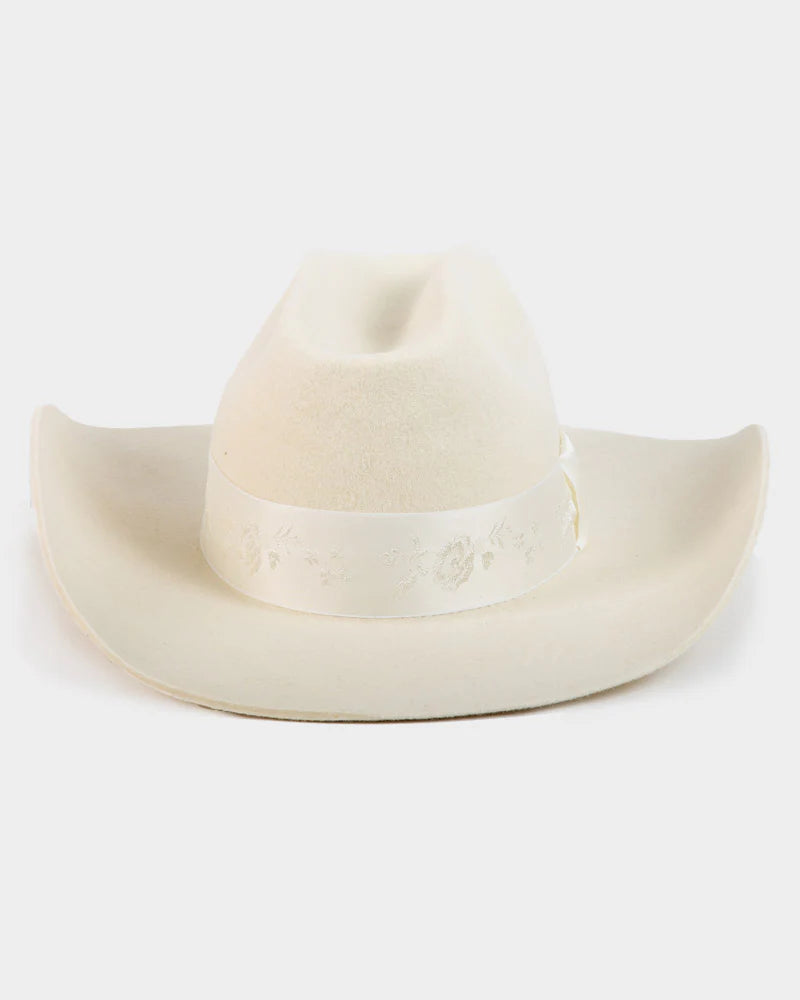 The Harvey Pearl Ribbon
